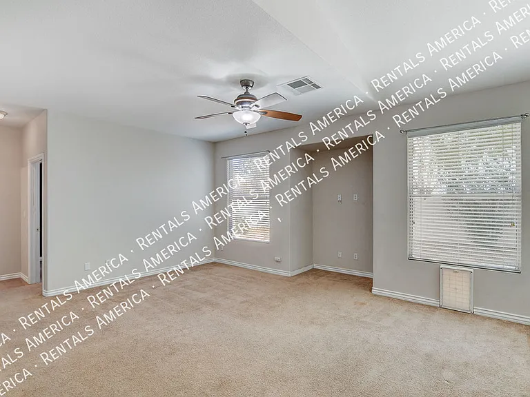 7624 Whispering River St — Photo 13