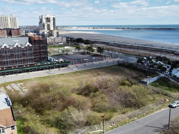 Beach 30th, Far Rockaway, NY 11691
