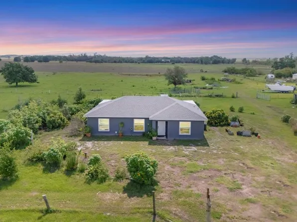 7745 Wauchula Rd, Myakka City, FL 34251