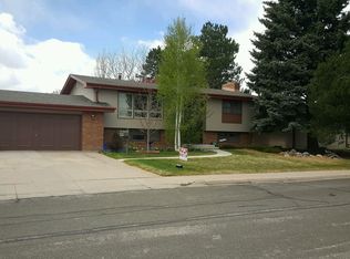 3618 Foxcroft Rd, Cheyenne, WY 82001