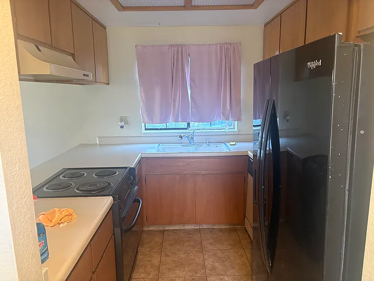 224 S Hutchins St #224 — Photo 4
