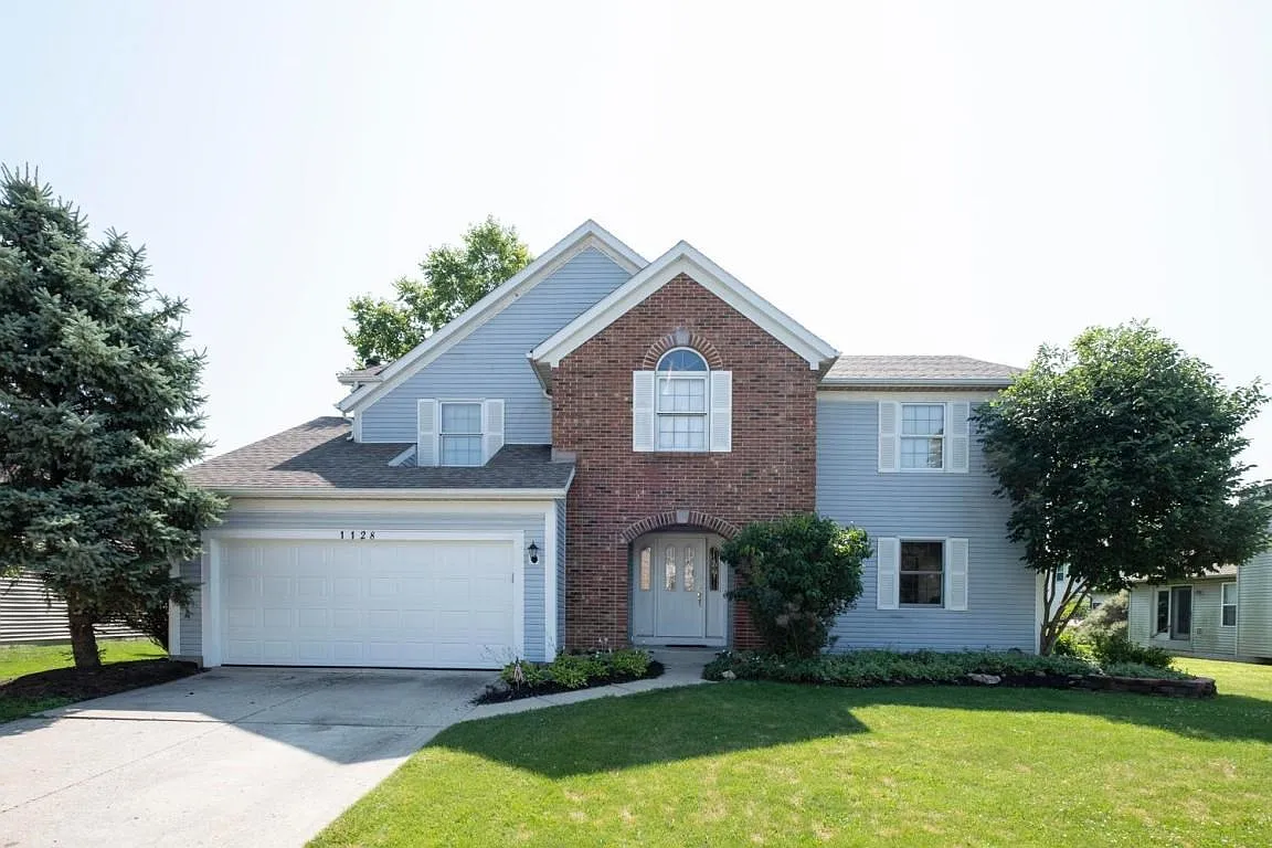 1128 Dawn Dr photo 1