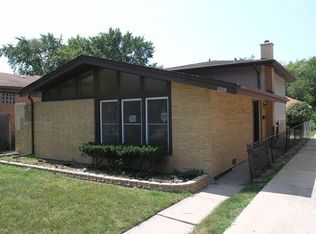 15230 Oak St, Dolton, IL