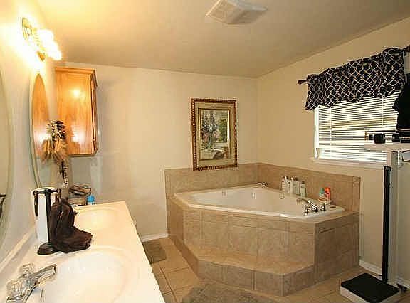 5th image of 14773 S Moccasin Pl