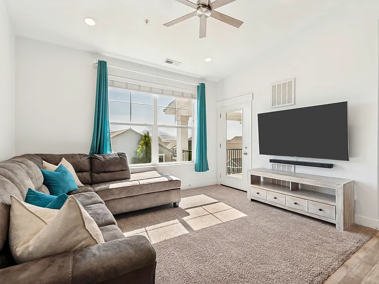 12992 S Tortola Dr #Q304 — Photo 3