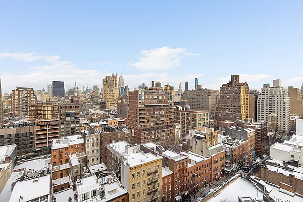 Sold by Compass | media 14