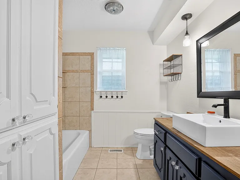 3304 Jim Robison Dr — Photo 15