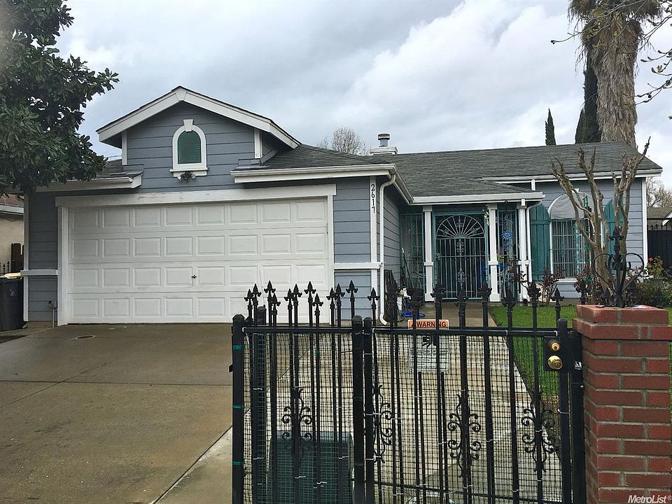 1st image of 2617 Old Del Monte St