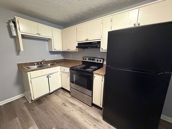 5th image of 1354 Old Cave Spring Rd SW #4