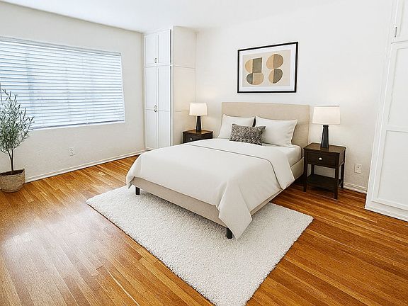 5th image of 1245 N Laurel Ave APT 15
