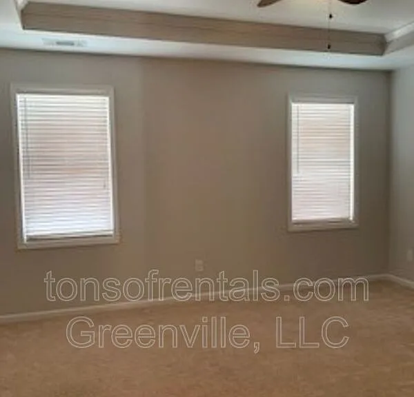 205 Silver Hawk Dr — Photo 9