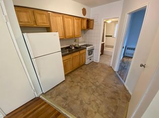 140-09 Springfield Blvd APT M1, Springfield Gardens, NY 11413