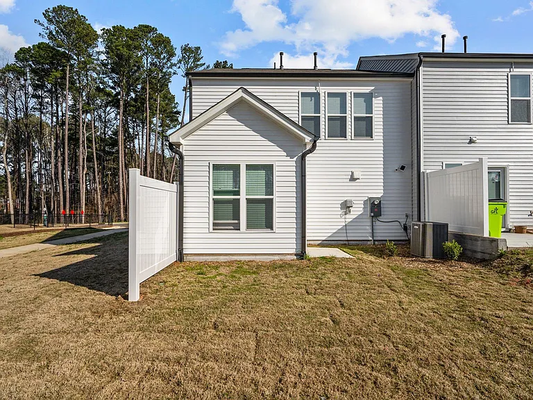1021 Everglades Way — Photo 32