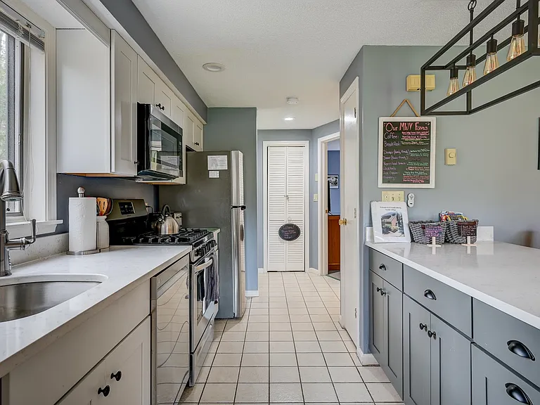 F37 Nordic Village Ln #F37 — Photo 11