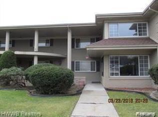 2377 Walton Blvd UNIT 14, Rochester, MI 48309