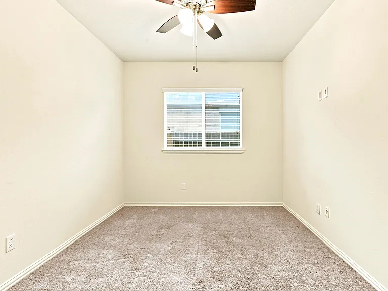 24418 Lakecrest Bend Dr — Photo 35