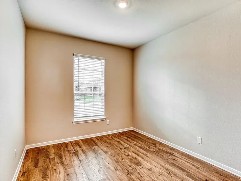 7511 Tipton Meadow Way — Photo 14