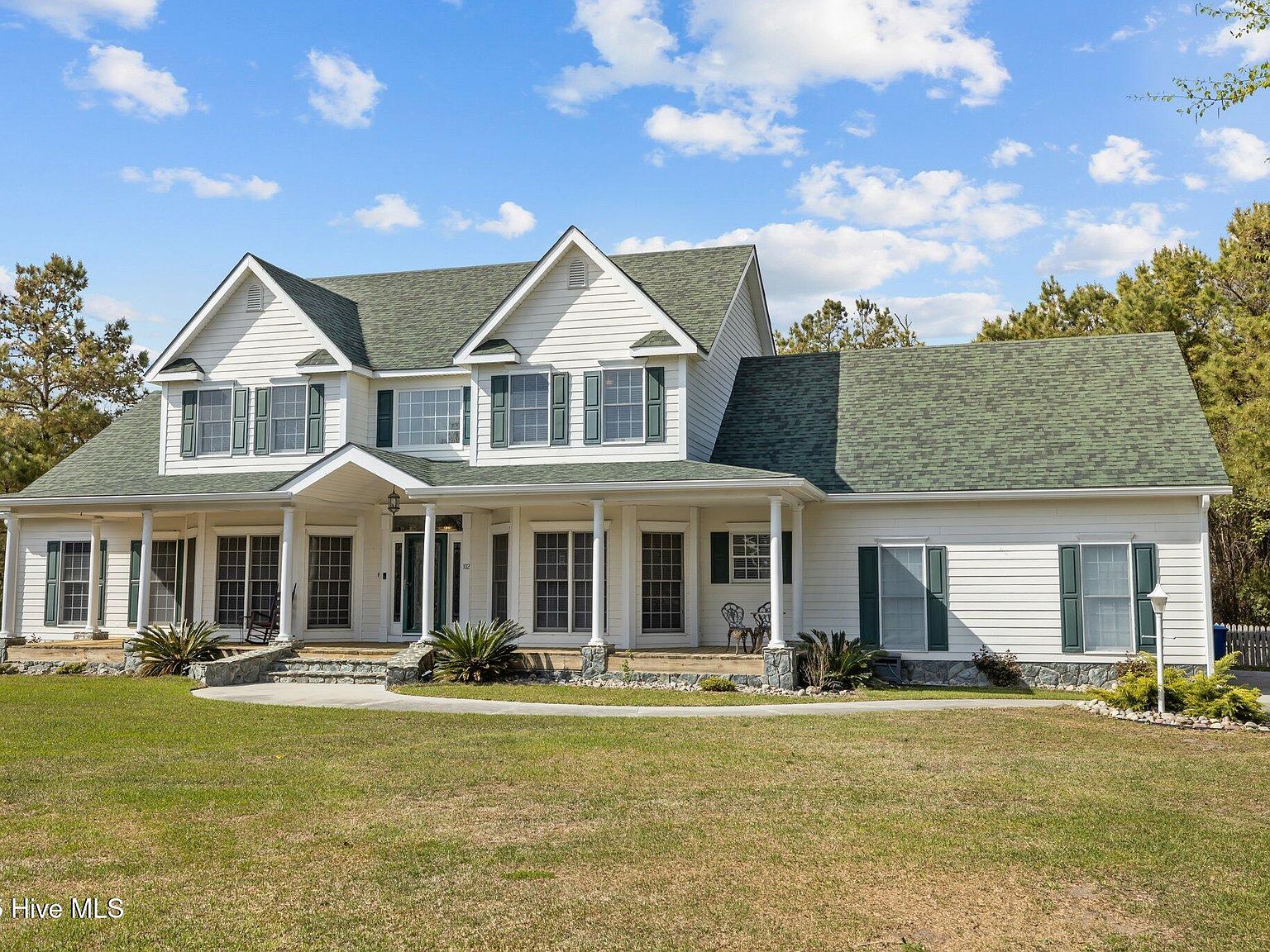 102 Iris Court, Morehead City, NC 28557 | Zillow 102 Iris Court, Morehead City, NC 28557 | Zillow