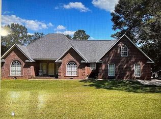 99 Magee Dr, Tylertown, MS 39667