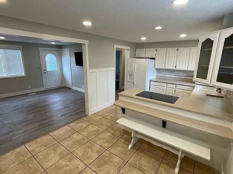 578 N 660 W — Photo 15