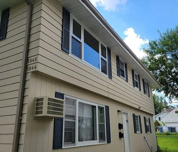 5846 Washburn Ave S #UPPER — Photo 11