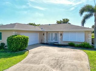 3866 SE 7th Pl, Cape Coral, FL 33904