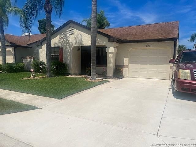 1st image of 2331 SE Brekenridge Cir