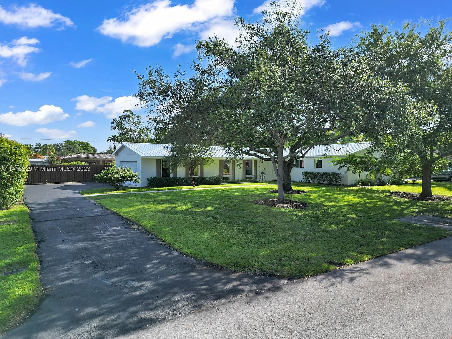 8585 SW 148th Ter, Palmetto Bay, FL 33158 Zillow