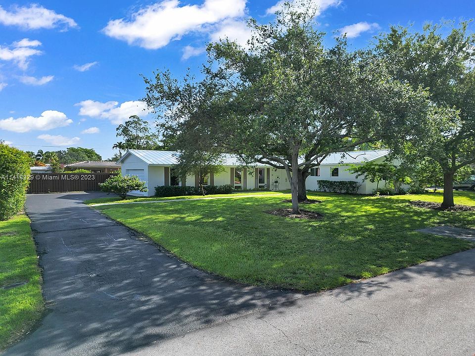 1st image of 8585 SW 148th Ter
