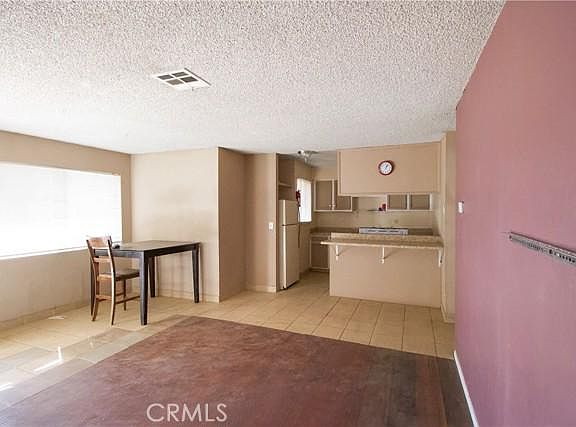 4th image of 38714 12th St E