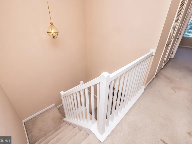 253 Flagstone Rd #7 — Photo 23