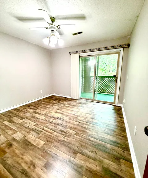 1008 Creekside Way #1 — Photo 14