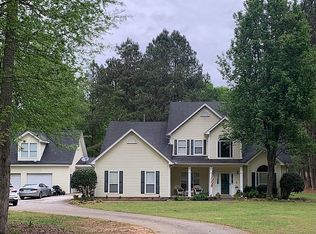 145 Ralston Ct, Fayetteville, GA 30215