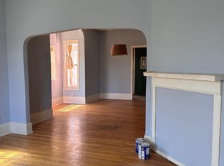 309 Cedar Lake Rd N #1, Minneapolis, MN 55405