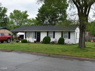 1831 W 21st Ter, Joplin, MO 64804