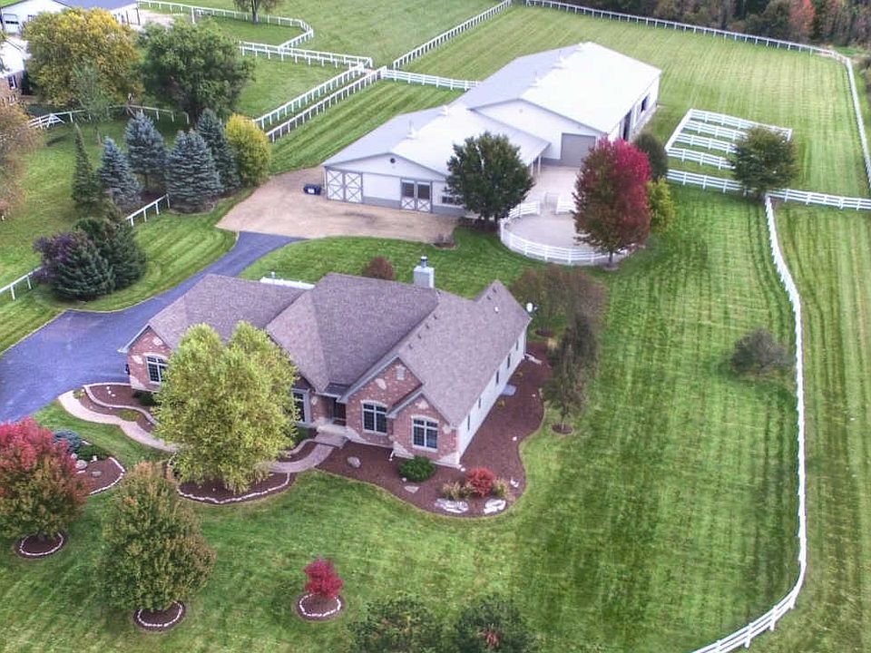 1st image of 40W145 Fabyan Pkwy