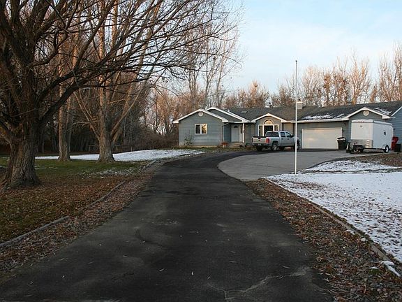2nd image of 4527 Harvest Ln