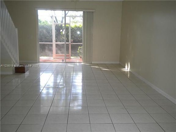 4th image of 3624 San Simeon Cir #3624