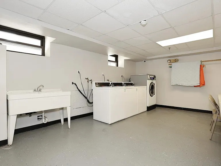 130 Orient Way #3D — Photo 17