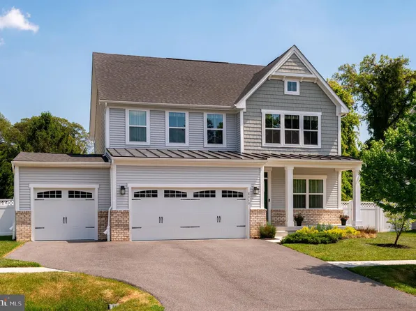 8313 Carrig Ct, Millersville, MD 21108