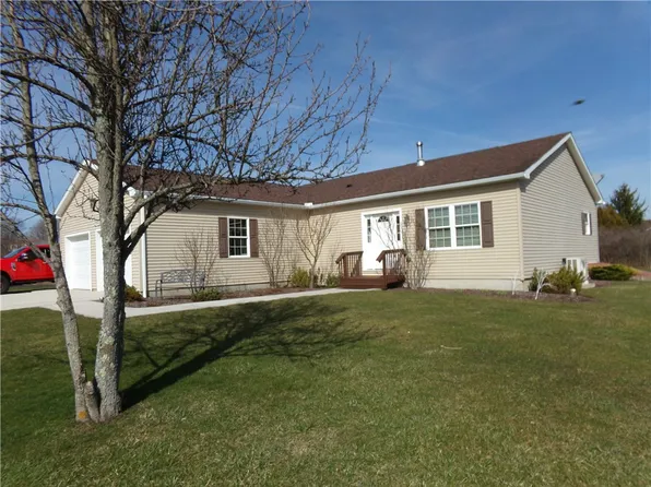 1311 Terrilin Dr, Somerset, PA 15501