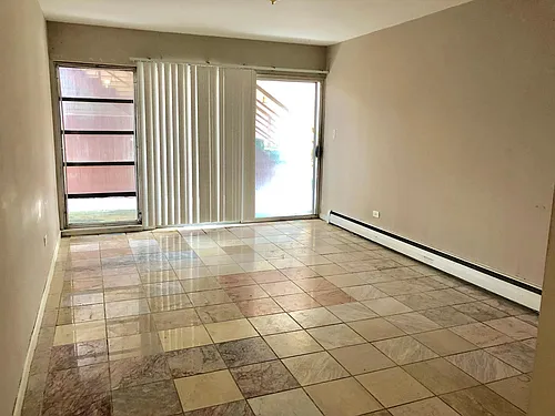 605 N Wolf Rd #A4 Photo 1 605 N Wolf Rd #A4 Photo 1