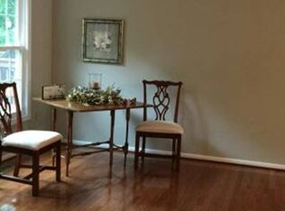 7836 Painted Daisy Dr, Springfield, VA 22152