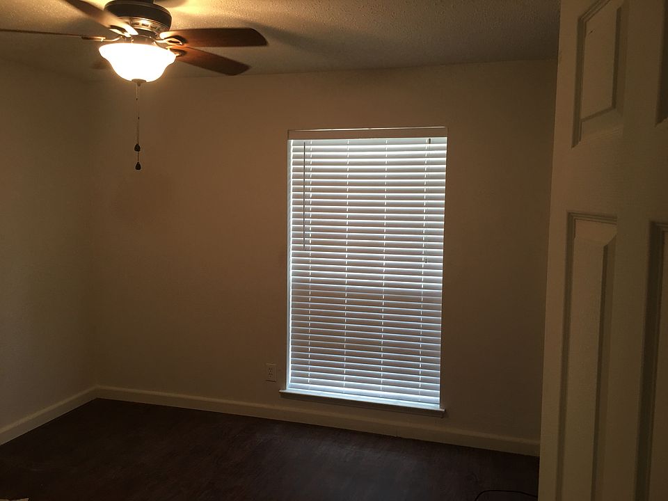 1st image of 1513 Timberline Dr