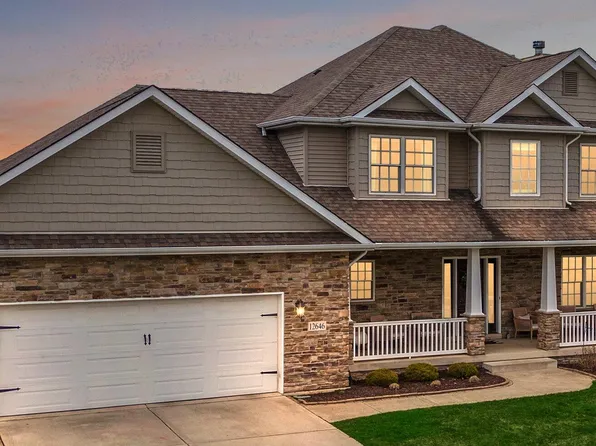 12646 Massachusetts St, Crown Point, IN 46307