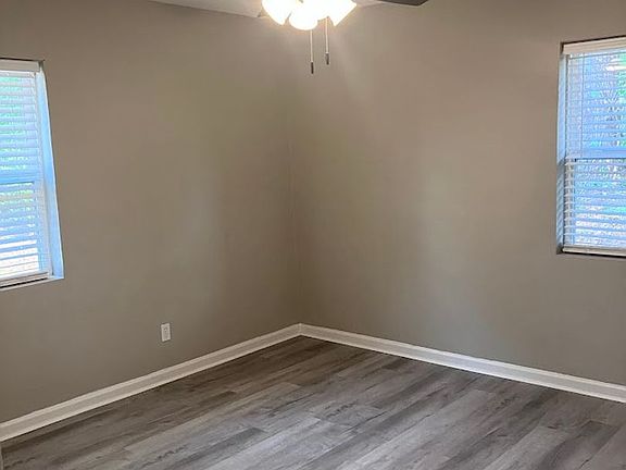4th image of 2591 N Pierce Cir #2589