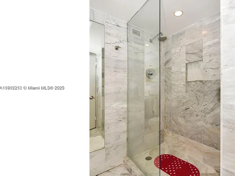 5151 Collins Ave #619 — Photo 13