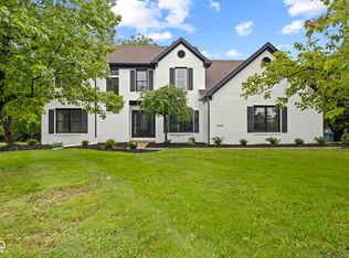 9148 Oak Knoll Ln, Fishers, IN 46037