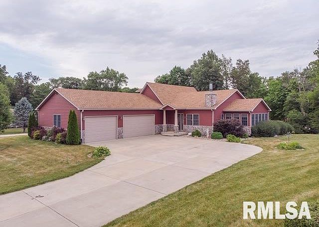 1st image of 13390 Oak Lake Ct