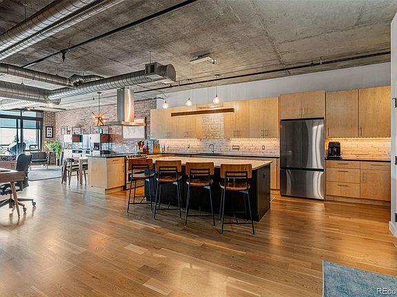 4th image of 1401 Wewatta Street #508